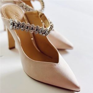 Badgley Mischka Jeweled Embellished Satin Heeled
Mules Shoes Heels